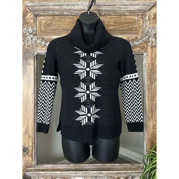 TALBOTS Sweater Sp Petite‎ Lambswool Blend Fair Isle Snowflakes Cowl Neck Black - Picture 1 of 4